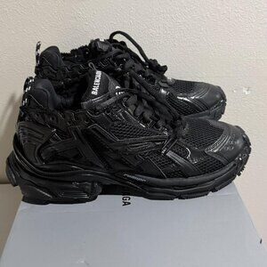 Balenciaga runners size 10